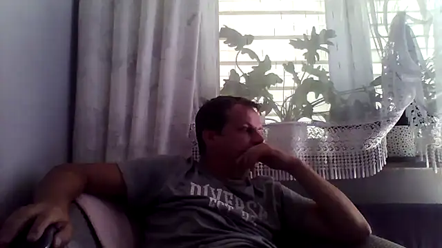Snapshot of grzes19763 chatting on 07/18/26, 10:41 grzes19763 online show from 07/18/26, 10:41