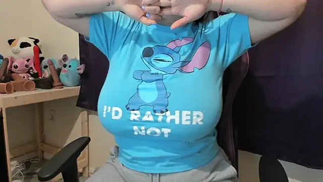 Snapshot of Bigt3ti chatting on 01/11/25, 01:59 Bigt3ti online show from 01/11/25, 01:59