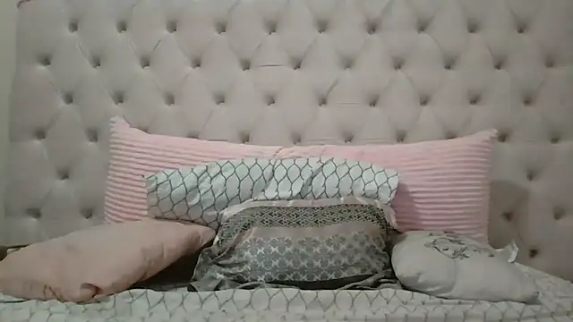 beautylovess online show from 12/18/25, 03:29