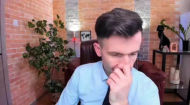 SteveTiger online show from 02/04/25, 12:00