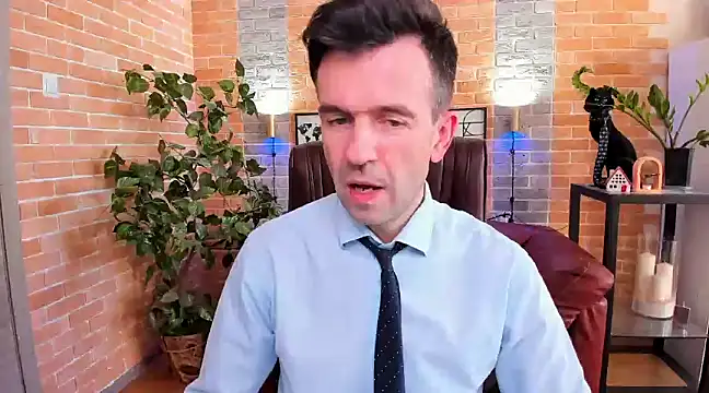 SteveTiger online show from 02/16/25, 01:38