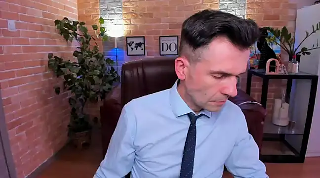 SteveTiger online show from 03/18/25, 12:47