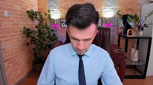 SteveTiger online show from 03/19/25, 01:18