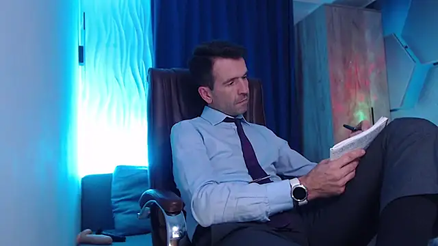 SteveTiger online show from 10/19/25, 03:45