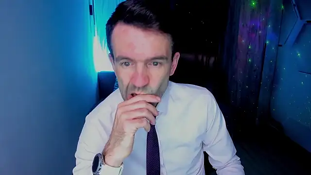 SteveTiger online show from 10/26/25, 03:23