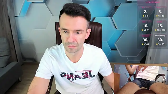 SteveTiger online show from 03/11/26, 12:00