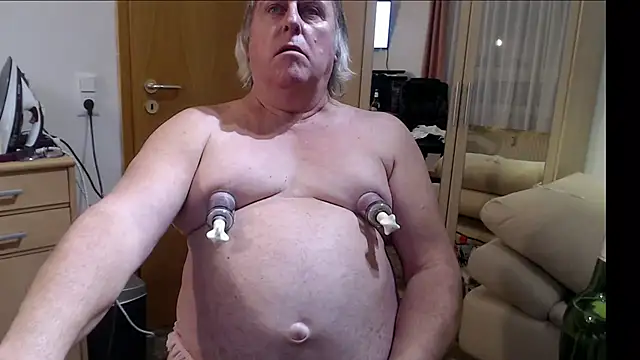 Sissygera online show from 01/06/25, 04:34