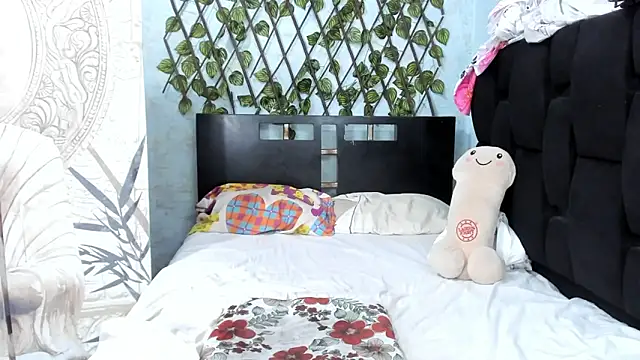 Chris Santana online show from 04/18/26, 07:18