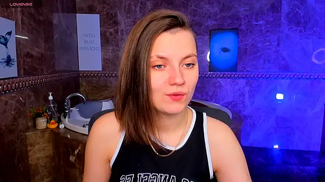 MelindaTin online show from 05/22/26, 01:02