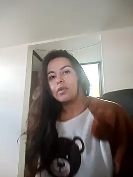 Snapshot of Ixchel_Anaid chatting on 01/19/25, 03:32 Ixchel Anaid online show from 01/19/25, 03:32