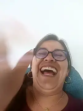 Snapshot of Ixchel_Anaid chatting on 01/22/25, 10:26 Ixchel Anaid online show from 01/22/25, 10:26