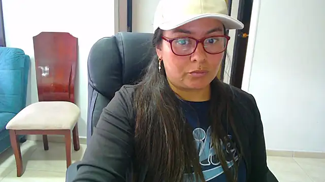 Snapshot of Ixchel_Anaid chatting on 09/24/25, 01:25 Ixchel Anaid online show from 09/24/25, 01:25