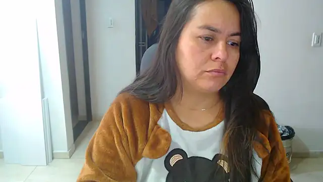 Snapshot of Ixchel_Anaid chatting on 10/09/25, 11:52 Ixchel Anaid online show from 10/09/25, 11:52