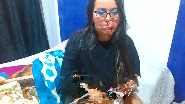 Ixchel Anaid online show from 12/22/25, 07:38