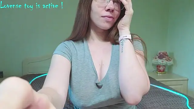 Snapshot of FairyTaylor chatting on 06/27/26, 02:55 FairyTaylor online show from 06/27/26, 02:55