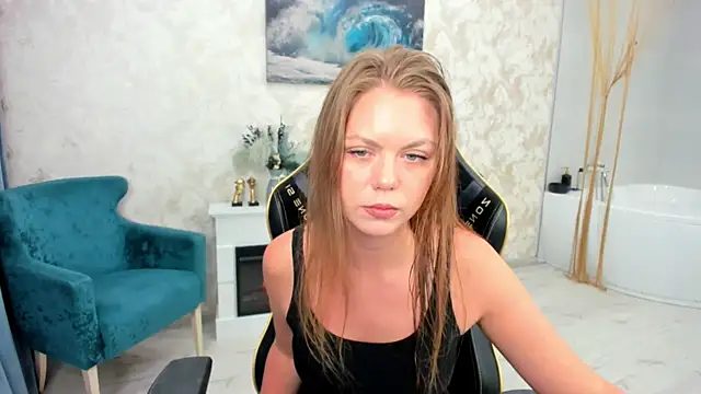 Strawberrye online show from 02/07/26, 03:21