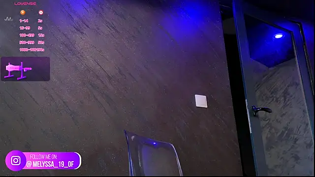 im-your-lovee online show from 10/20/25, 06:03