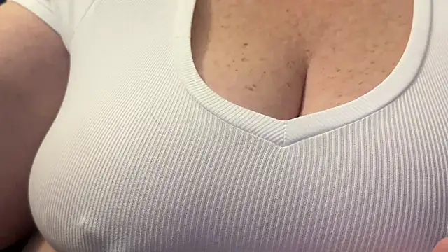 Miss Phat Booty online show from 02/15/26, 04:42