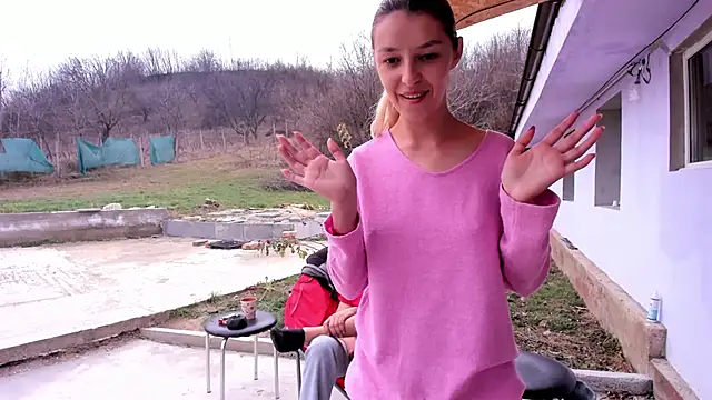 luxurydoll21 online show from 03/15/25, 10:03