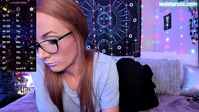Snapshot of Lexi_Star chatting on 02/12/25, 05:05 Lexi Star online show from 02/12/25, 05:05