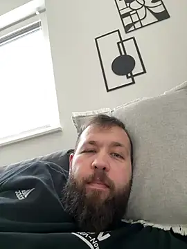 Snapshot of Fred-Berlin chatting on 03/01/25, 12:01 Fred-Berlin online show from 03/01/25, 12:01