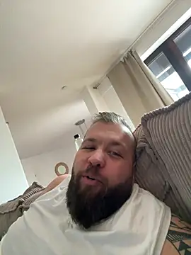 Snapshot of Fred-Berlin chatting on 03/15/25, 01:18 Fred-Berlin online show from 03/15/25, 01:18