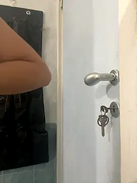 Aestheticsgirl online show from 11/27/25, 10:23