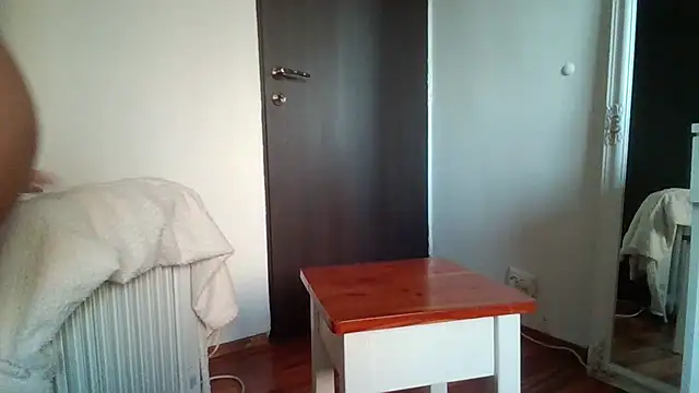 Snapshot of suuzykiss chatting on 03/06/25, 06:19 suuzykiss online show from 03/06/25, 06:19