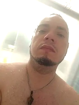 latinoflpr online show from 12/16/25, 01:54