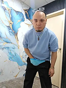 latinoflpr online show from 04/02/26, 08:17