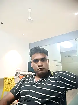 Snapshot of Javedmax chatting on 10/30/25, 07:10 Javedmax online show from 10/30/25, 07:10