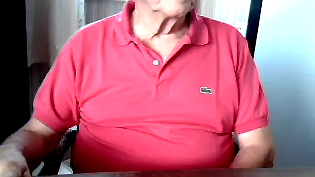 Snapshot of johnjohn622662 chatting on 06/20/26, 09:34 johnjohn622662 online show from 06/20/26, 09:34