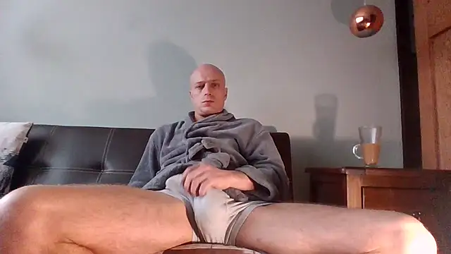 moggleflop1 online show from 02/27/26, 08:36