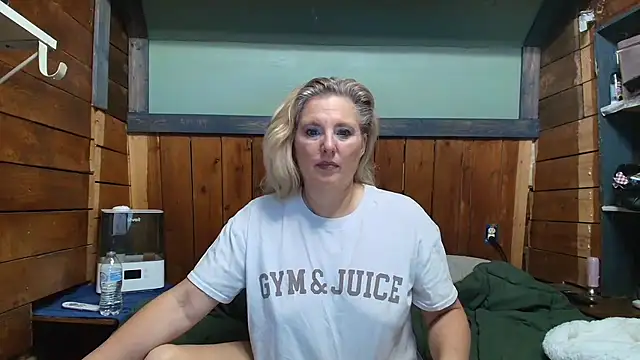 lisaxlovexxx online show from 02/04/26, 04:57