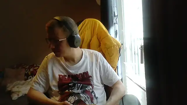 Snapshot of David250692 chatting on 03/09/26, 08:40 David250692 online show from 03/09/26, 08:40