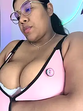 paola091 online show from 02/28/26, 01:06