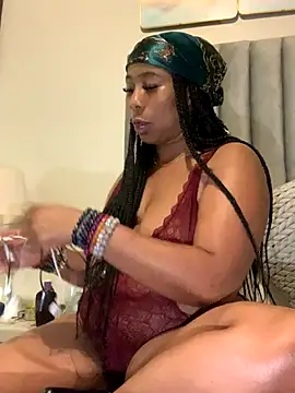 CurvyDesire1 online show from 10/10/25, 07:57