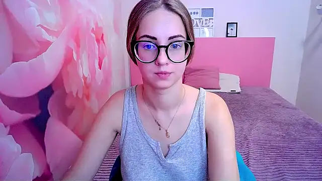 AliceAdams online show from 12/13/24, 07:58