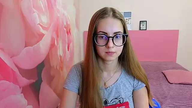 AliceAdams online show from 02/06/25, 05:09