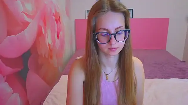 AliceAdams online show from 05/13/26, 06:33
