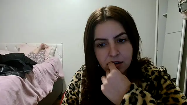 chelbyy online show from 05/26/26, 04:52