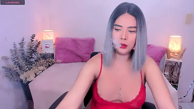 AmazingDREAMGirl online show from 10/11/25, 05:33