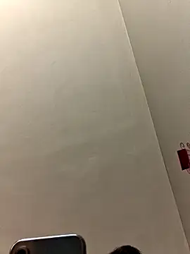 praqun2021 online show from 11/20/25, 01:44