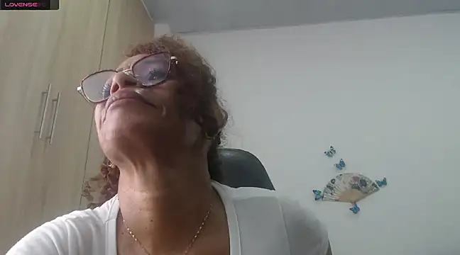 BustyMilf  online show from 01/31/25, 06:03