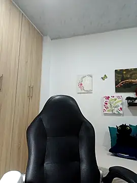 BustyMilf  online show from 04/06/26, 12:17