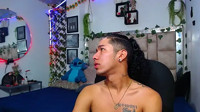 thamarasehein online show from 01/30/25, 03:11