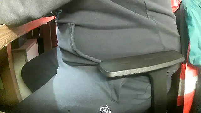 Cygnus58topchef online show from 10/31/25, 03:02