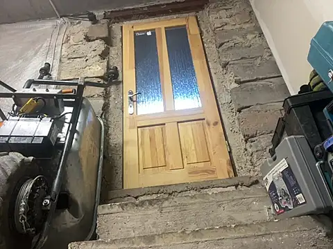 ManAndWoman123 online show from 02/09/25, 03:23