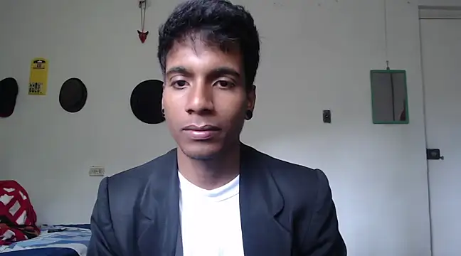 Snapshot of stevenosori chatting on 12/12/24, 04:21 stevenosori online show from 12/12/24, 04:21