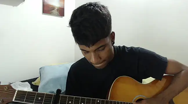 Snapshot of stevenosori chatting on 12/25/24, 03:18 stevenosori online show from 12/25/24, 03:18